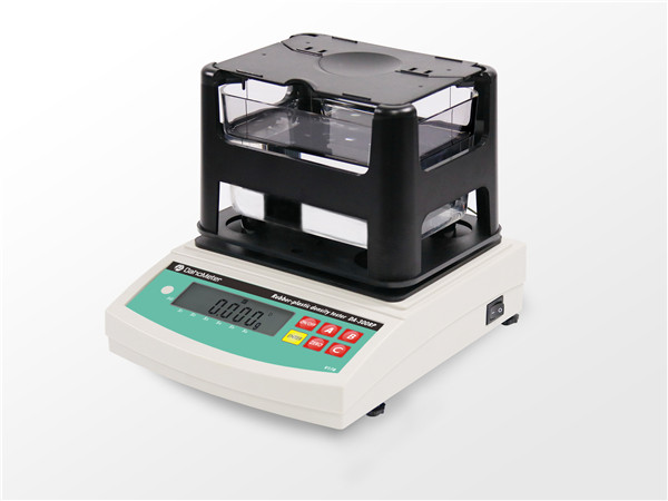 橡膠磨耗量指數(shù)測試儀DA-300RP主要針對高分子領(lǐng)域，除測量密度外，還可以配合磨耗試驗機直接測量DIN磨耗量或者阿克隆磨耗量，免去人工計算；本系列產(chǎn)品品質(zhì)優(yōu)良，精準度高，操作順暢方便、省時；具有更好的測量穩(wěn)定性與可靠性；